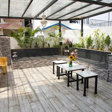 The Bungalow Seven-2