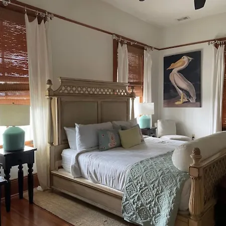 Officers Row - Elegant Home With Private Pool Steps From Beach-3