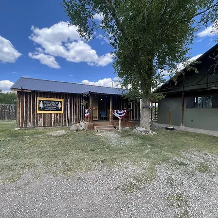 The Spruce Lodge-3
