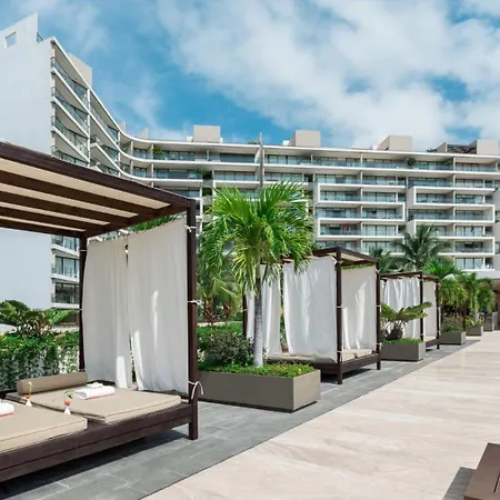 Live Aqua Private Residences Marina Vallarta-3
