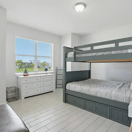 Cape Haven - Heated Pool & Sleeps 12-2