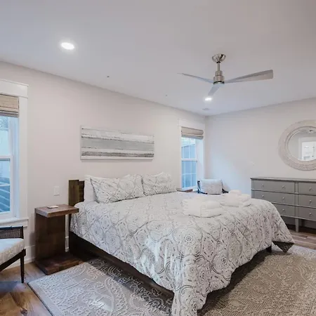 12 Heron Street- The Happy Heron-3