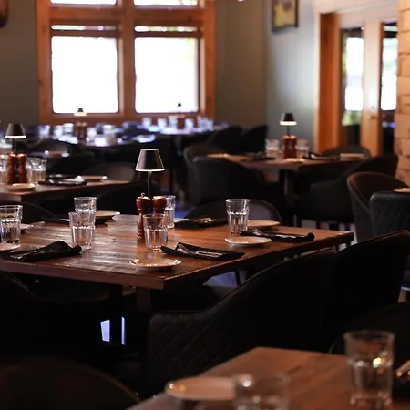 Flying Saddle Resort And Steak House-3