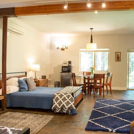 Harmony Ridge Lodge-3