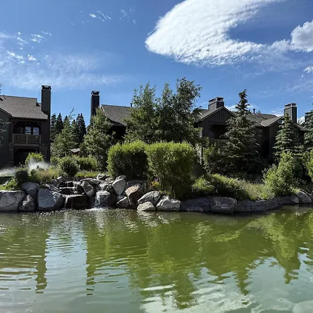Snowcreek The Lodges #1130 Condo-3
