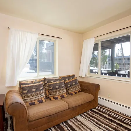 Hi Country Haus Unit 0406-3