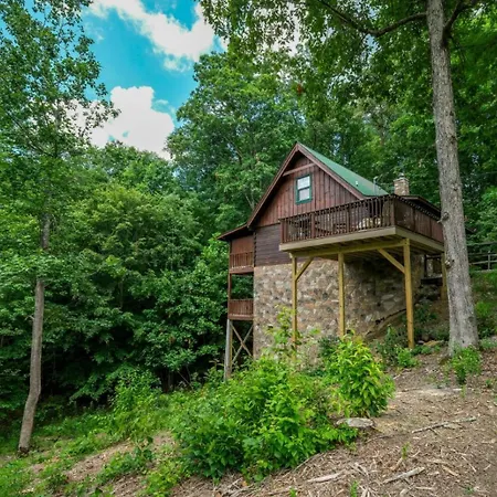 Hikers Hideaway-2