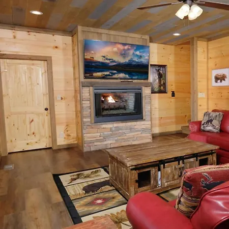 Bigger Bear Views Lodge-3