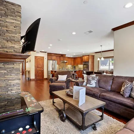 Tahoe Woods Villa - Walk To Beach And Gondola - Heavenly Ski-3