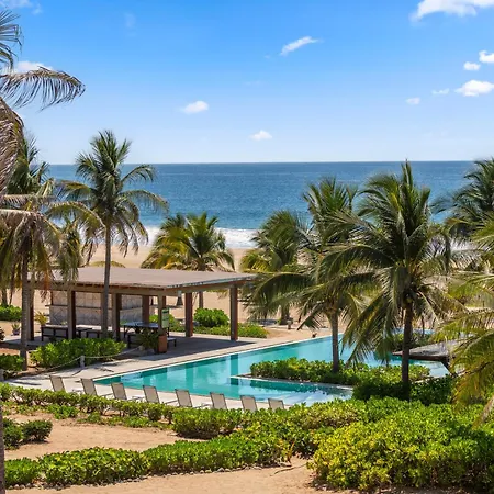 Marea Beachfront Villas-2