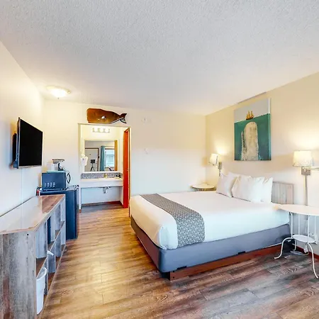Lamplighter Inn-2