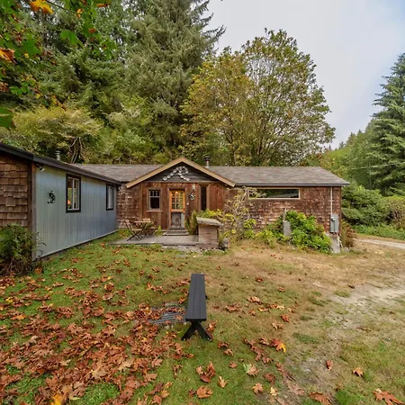 Stone Lagoon Cabin-2