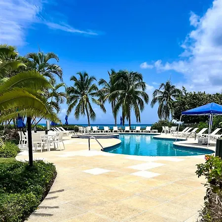 Crescent Point Condo #9 - 3Br 7 Mile Beach Condo-3