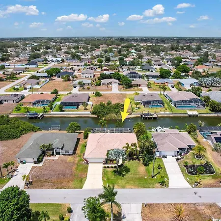 Heated Pool With Freshwater Canal Access & Dock - Coconut Cove - Roelens-3