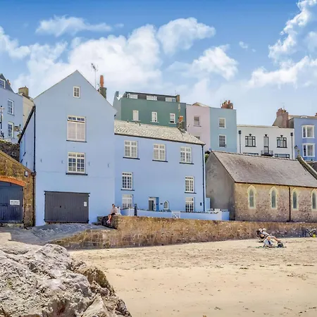 2 Bed In Tenby Oc-88608-3