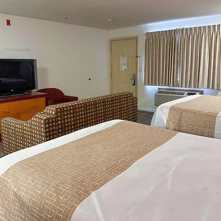 Econo Lodge Edmonds North Seattle-2
