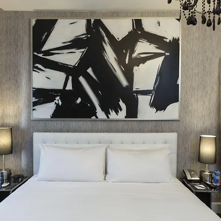 Square Hotel At Times Square-2