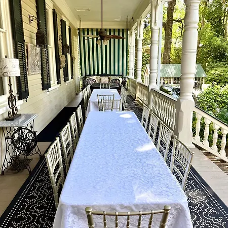 Flowertown Bed And Breakfast-3