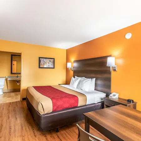 Econo Lodge Kingsland-3