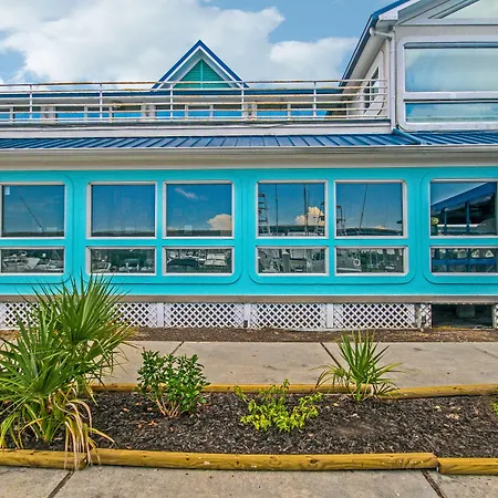 Harbourgate Marina Club-2