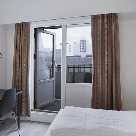 One Bedroom Apartment In Oslo, Skippergaten 19-3