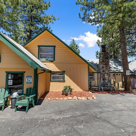 Big Bear Lakefront Lodge-2