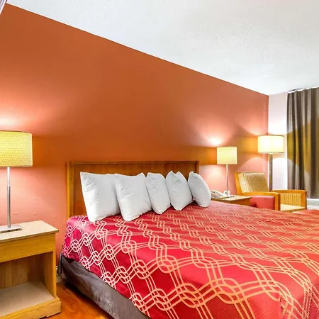 Econo Lodge Decatur - Atlanta East-2
