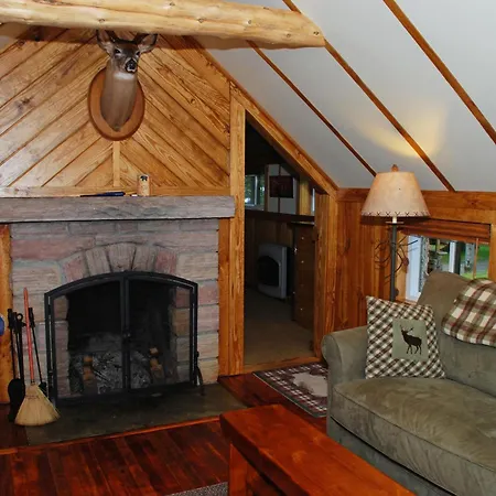 Covewood Lodge-2