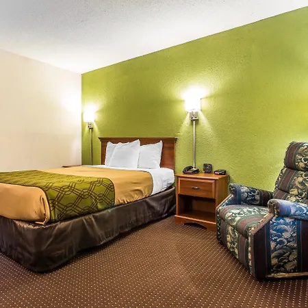 Economy Inn-3