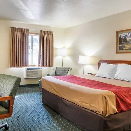 Econo Lodge Portland Downtown-3