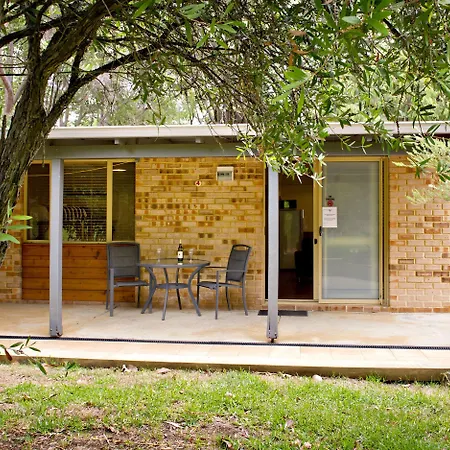 Peppermint Brook Cottages-3
