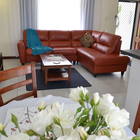 Dolphin Lodge Albany - Self Contained Apartments At Middleton Beach-3