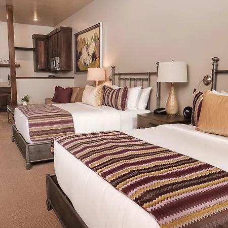 Cable Mountain Lodge-3