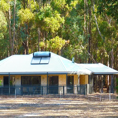 Margaret River Hideaway & Farmstay-2