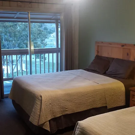 Lodge At Turkey Cove-3