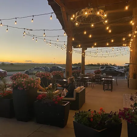 Ninepipes Lodge-3