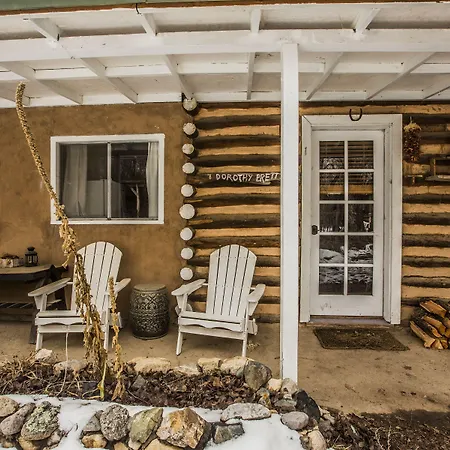 Taos Goji Farm & Eco-Lodge Retreat-3