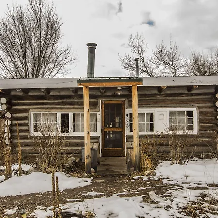 Taos Goji Farm & Eco-Lodge Retreat-2