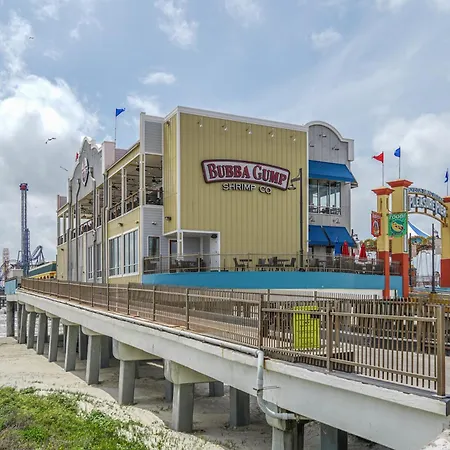 Xl Terrace, Lazy River, I-O Pools, Game Room, Spa, Beach, Luxury 2-2 Penthouse!-3