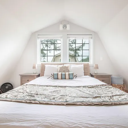 Sea Breeze Cottages-3