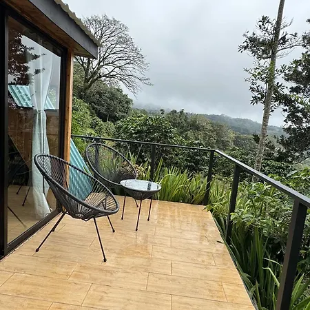 Tityra Lodge-3
