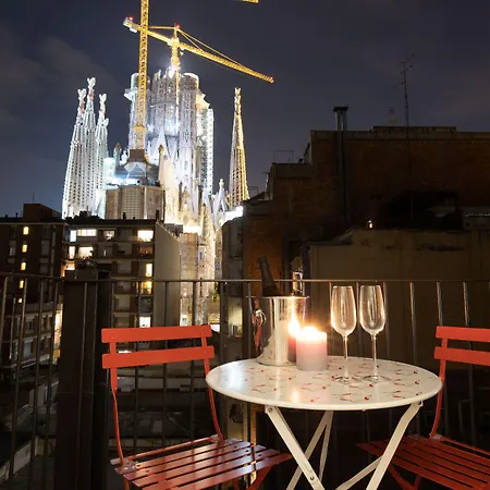 Lucasland Apartments Barcelona-2