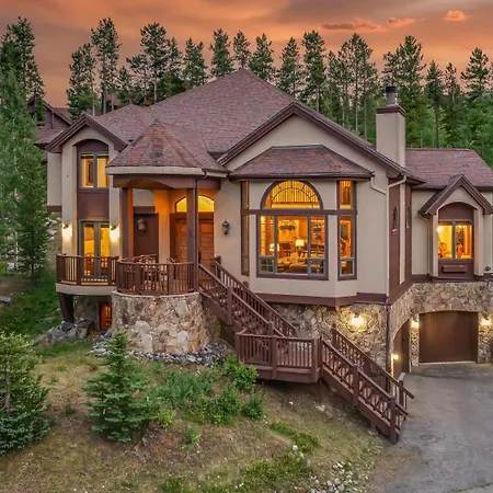 Boulder Ridge Retreat-3