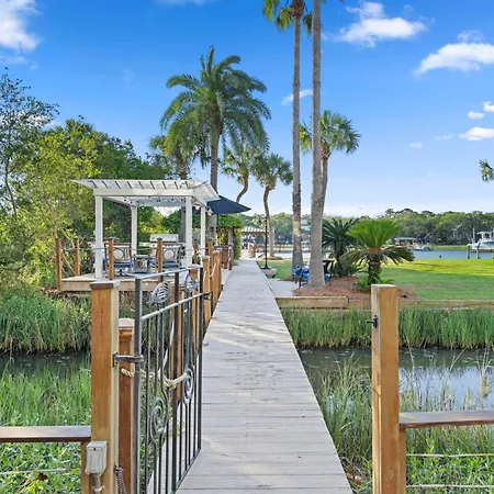 Int44: 44 Intracoastal Court-3