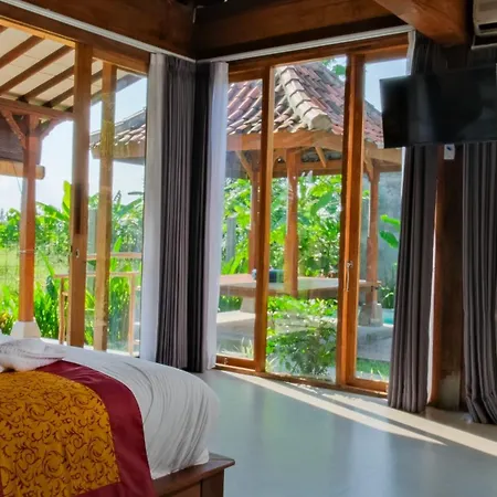 Rumah Tengah Sawah Bali-2
