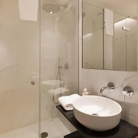 Deco Apartments Barcelona-Born Apt.-2