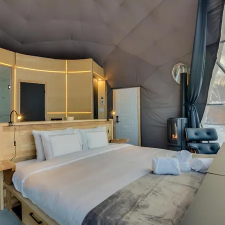 Bel Air Tremblant Hotel - Domes & Chalets-3