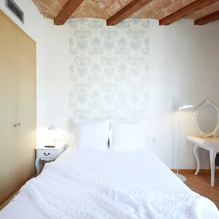 Apart-Suites Hostemplo-2
