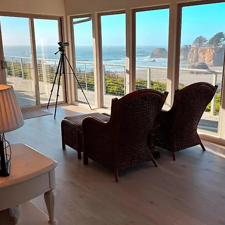 Oceanfront Haven - Hot Tub & Private Beach Access-3