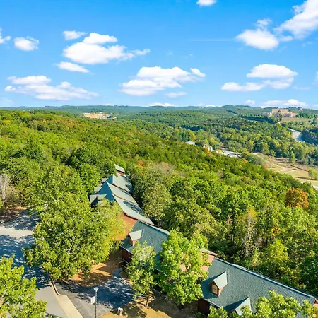 Ozarks Oasis Cabin-3